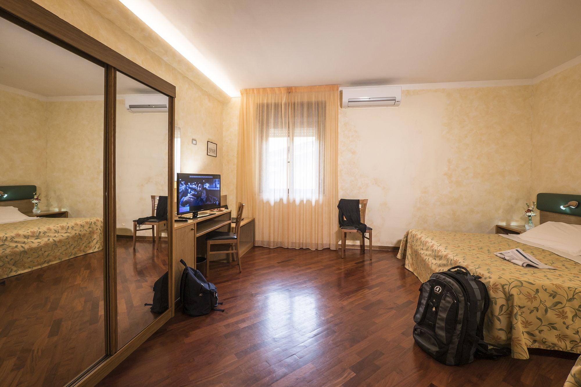 Vega Hotel 3*